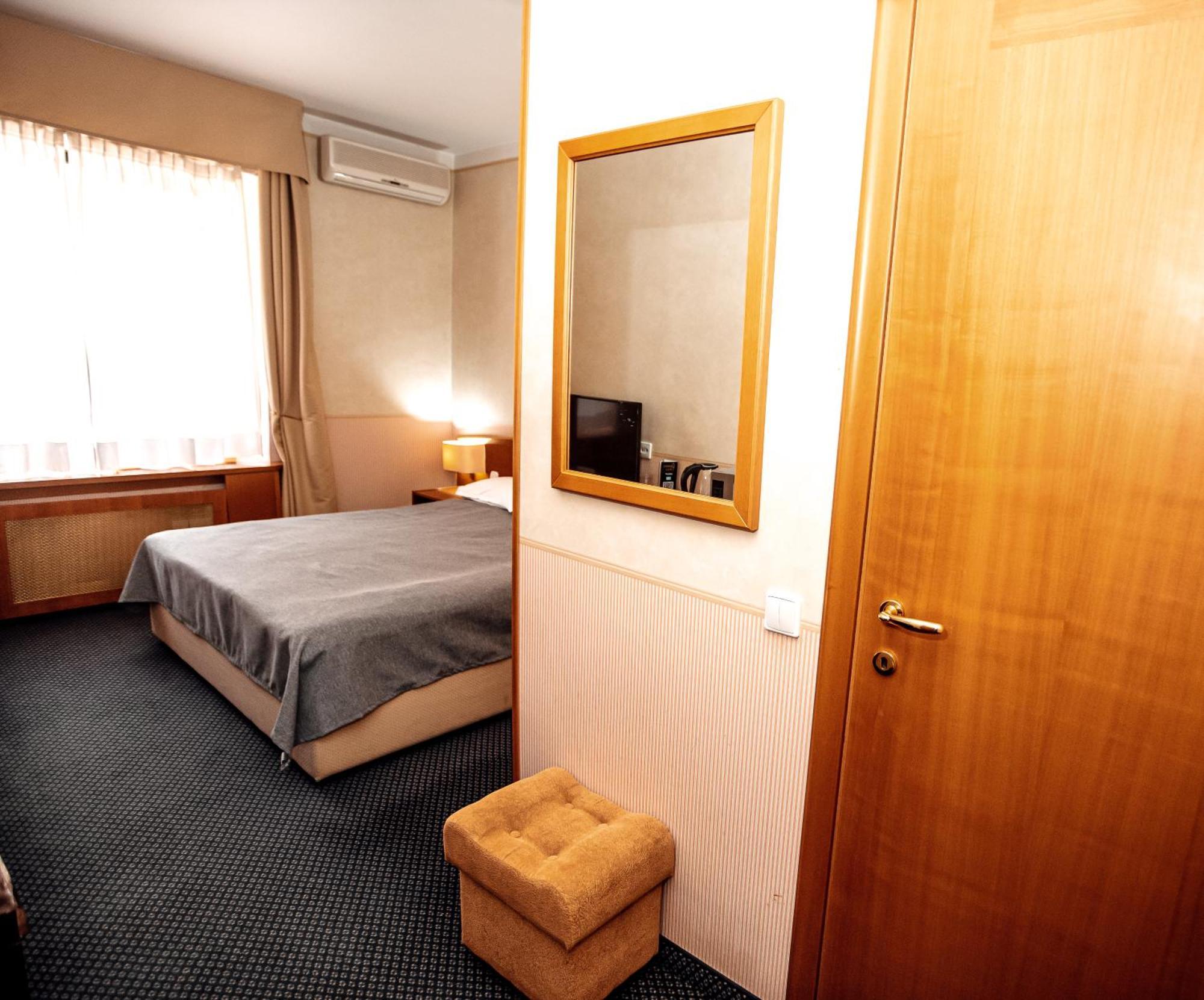 Marko Polo Hotel Aksay Exteriör bild